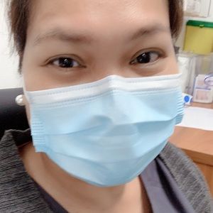 Meet your Posher, Alma